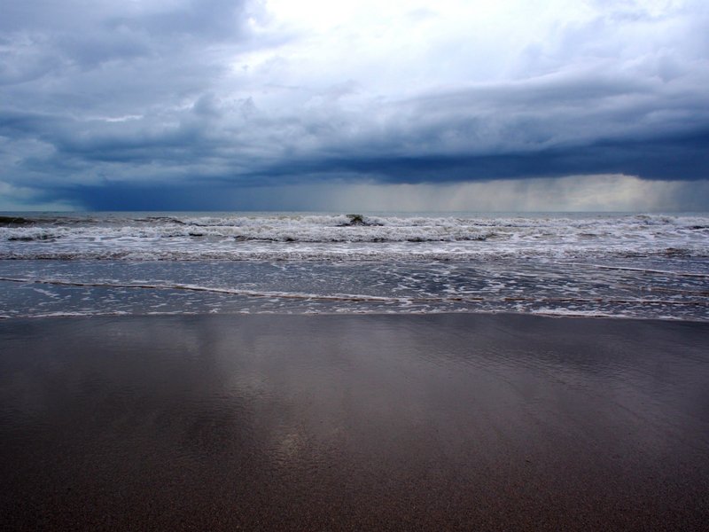 The storm is coming - Cyclone Nathan!