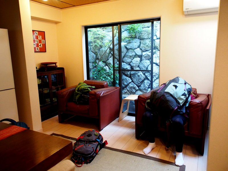 The living room - look closely, can you find Lea?