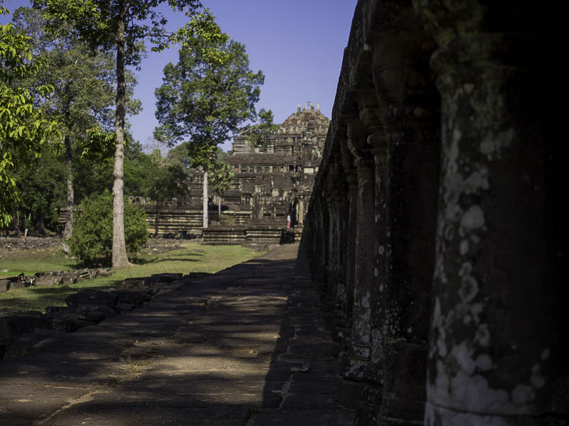 Another view of the elevated walkway