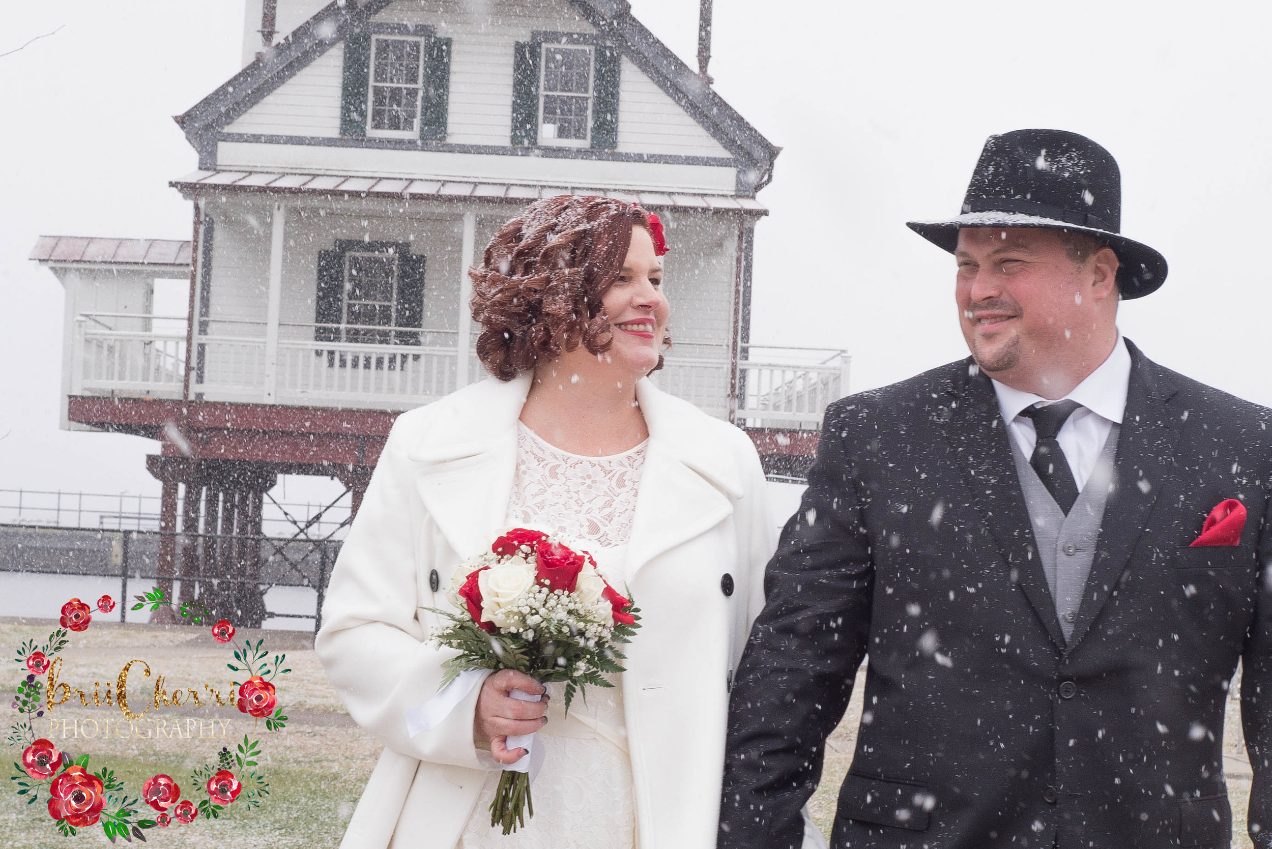 Winter Wedding with Brii Cher'ri Photography at Edenton Lighthouse & Waterfront in Edenton North Carolina. 