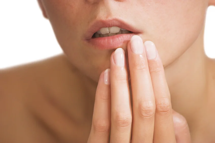 hand_on_lip.jpg