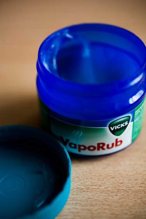 Vicks VapoRub For Toenail Fungus ? — Dr. Dana Stern Dermatologist