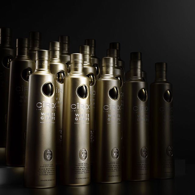 Introducing the launch of C&icirc;roc&rsquo;s limited edition White Grape vodka. 
For this flavor introduction, forceMAJEURE created the visual strategy and package design.&nbsp;&nbsp;We were inspired by holiday celebrations--the classic golds and si