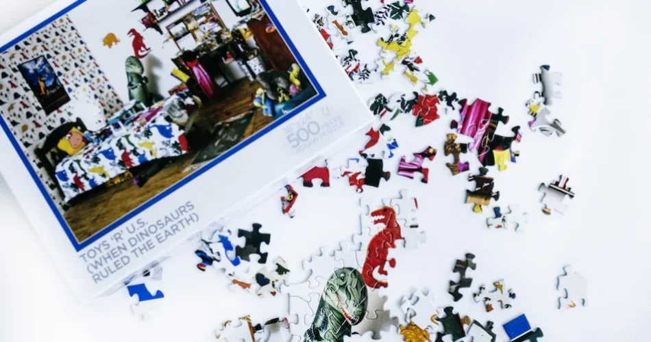 puzzle-mark-dionphoto-maya-rafie-1forweb.webp