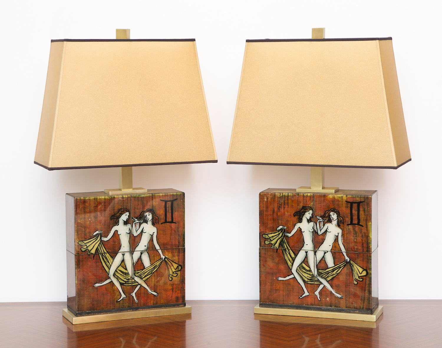 Unique Pair Of Table Lamps By Paul Laszlo And Karin Van Leyden Donzella