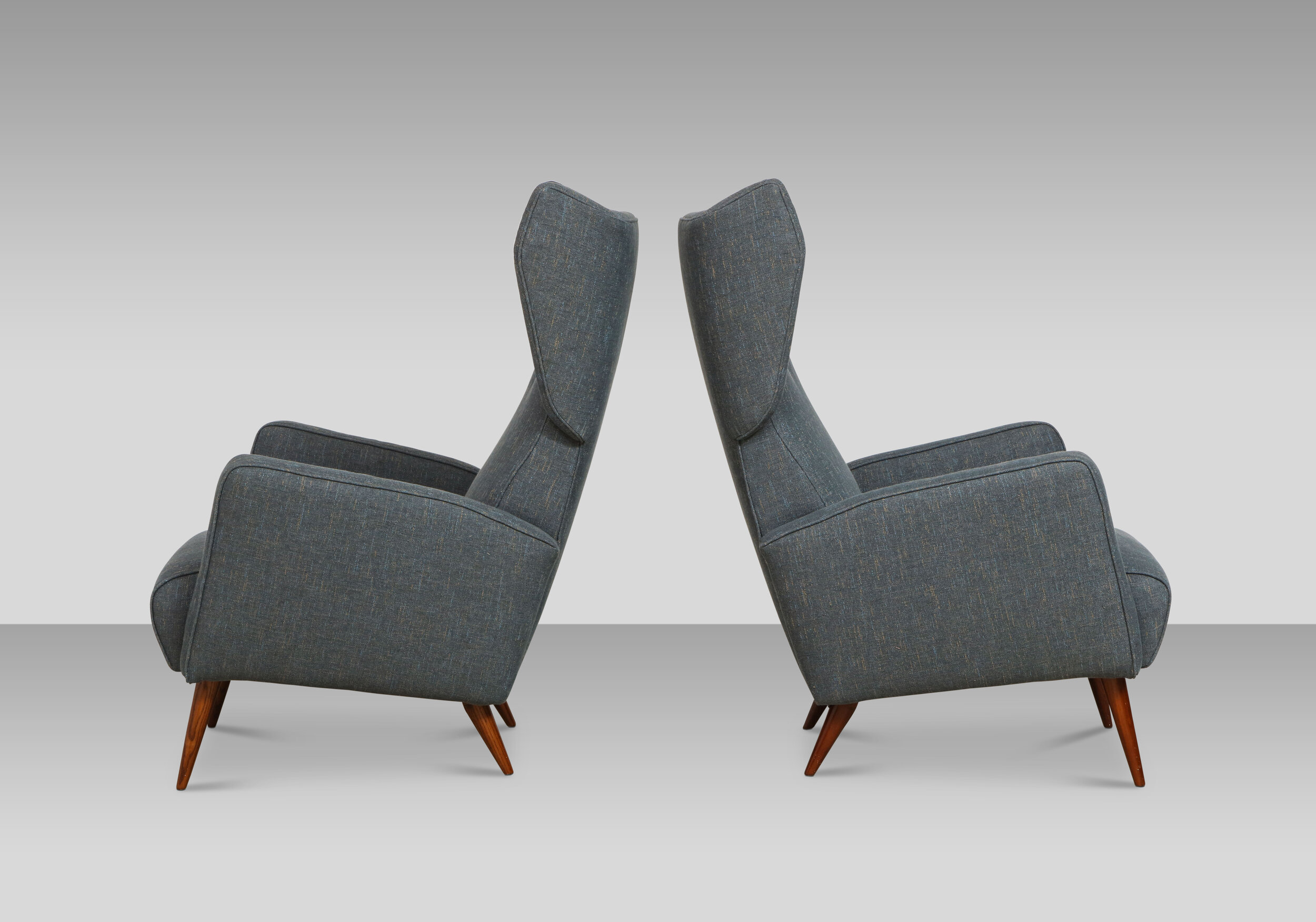 Rare pair of Lounge Chairs by Gio Ponti
