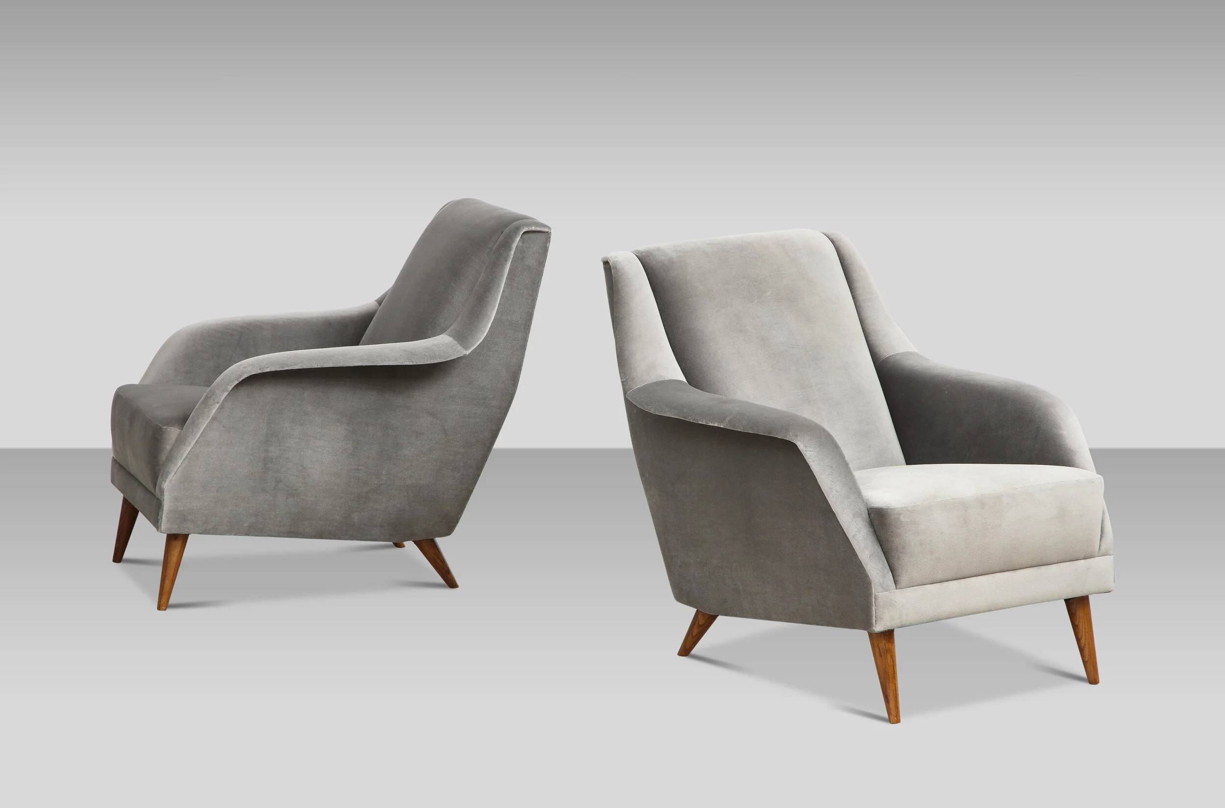 Pair of #802 Lounge Chairs by Carlo De Carli for Cassina