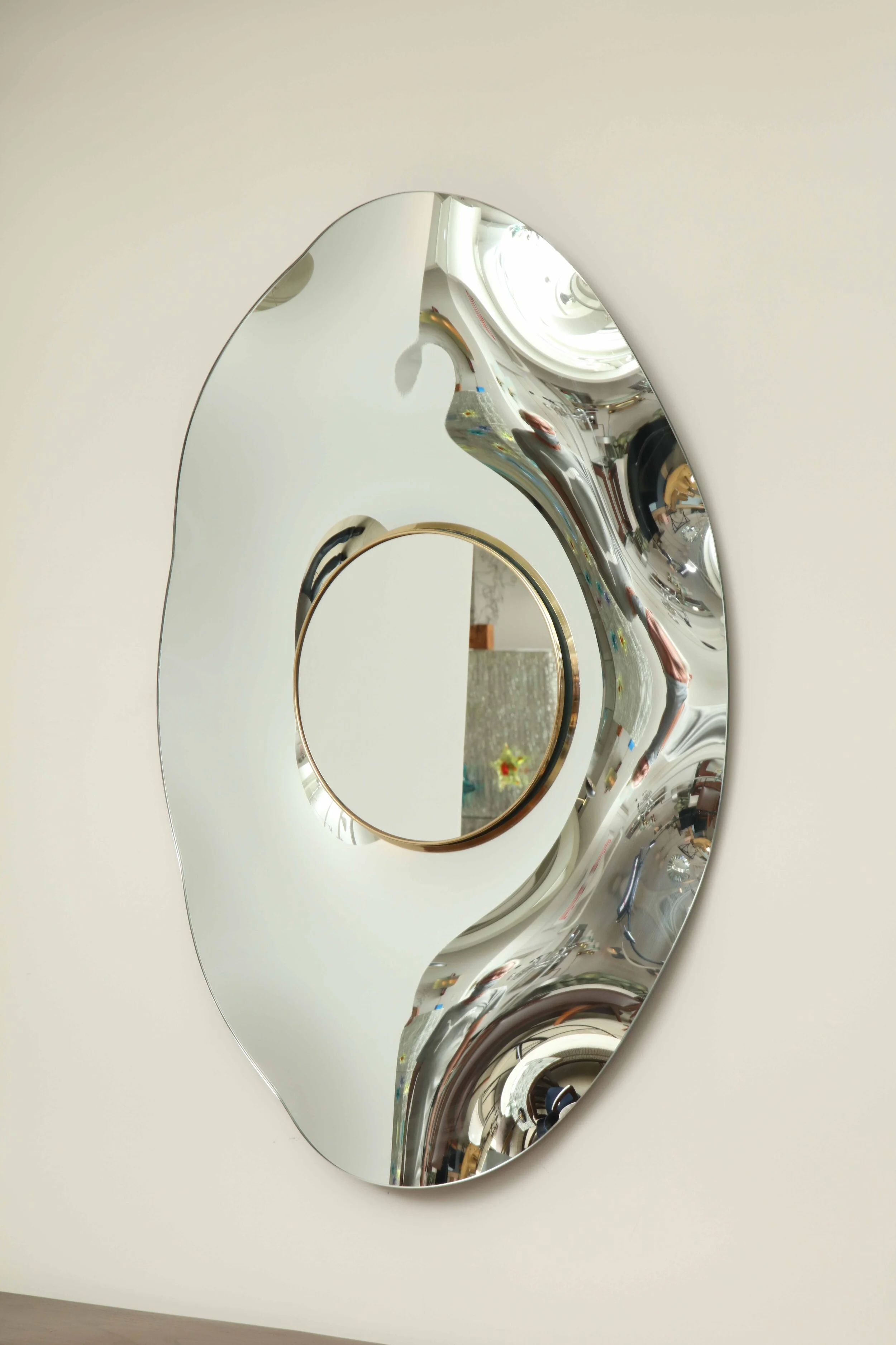 Undulate Oval, Studio-Built Mirror by Ghirò Studio