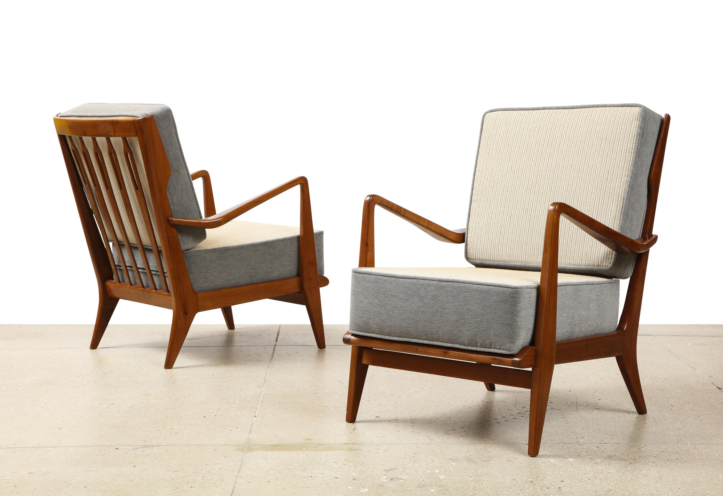 Rare Pair of Open Arm Chairs by Gio Ponti for Cassina