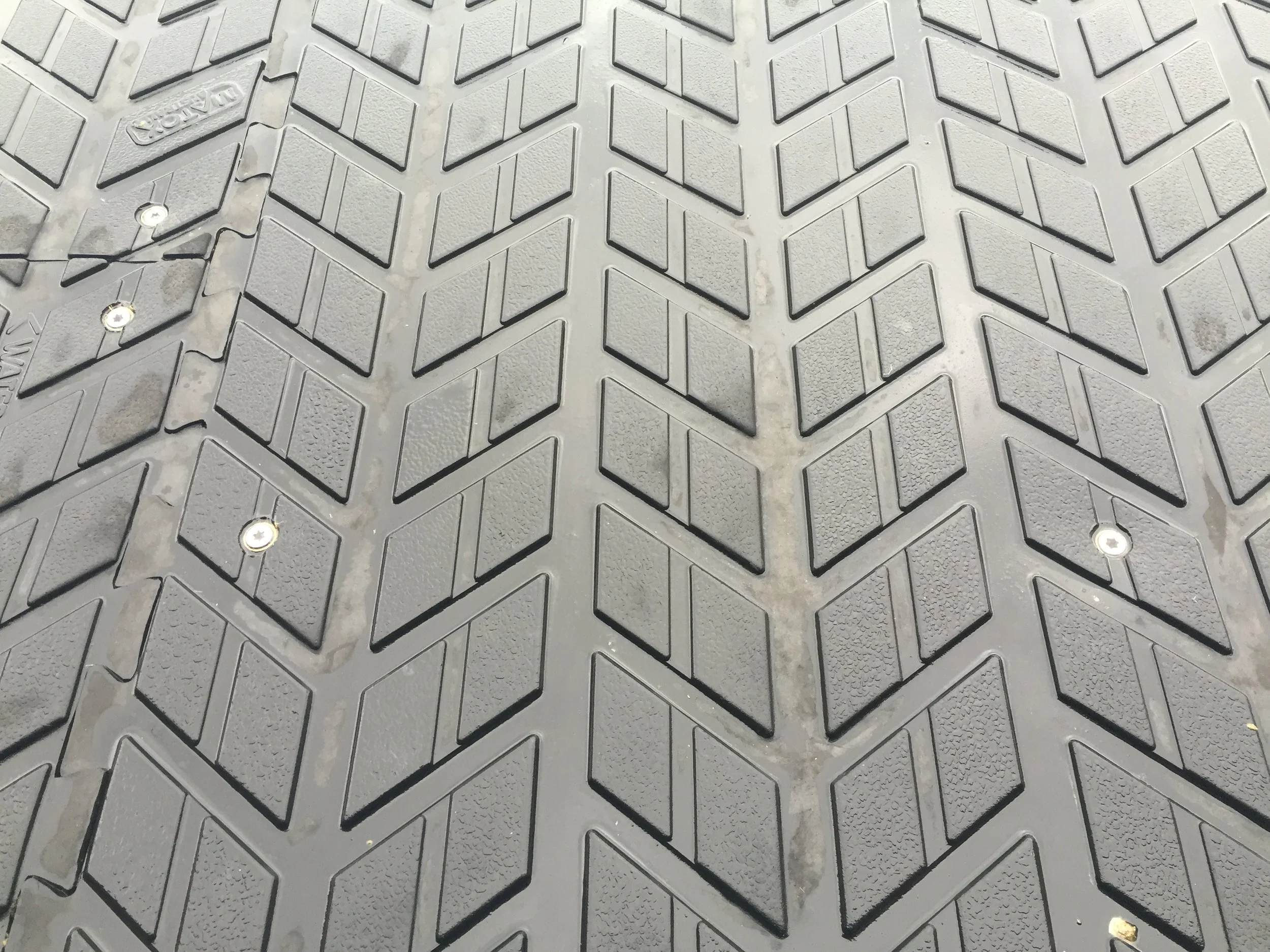 Clean installed mat.JPG