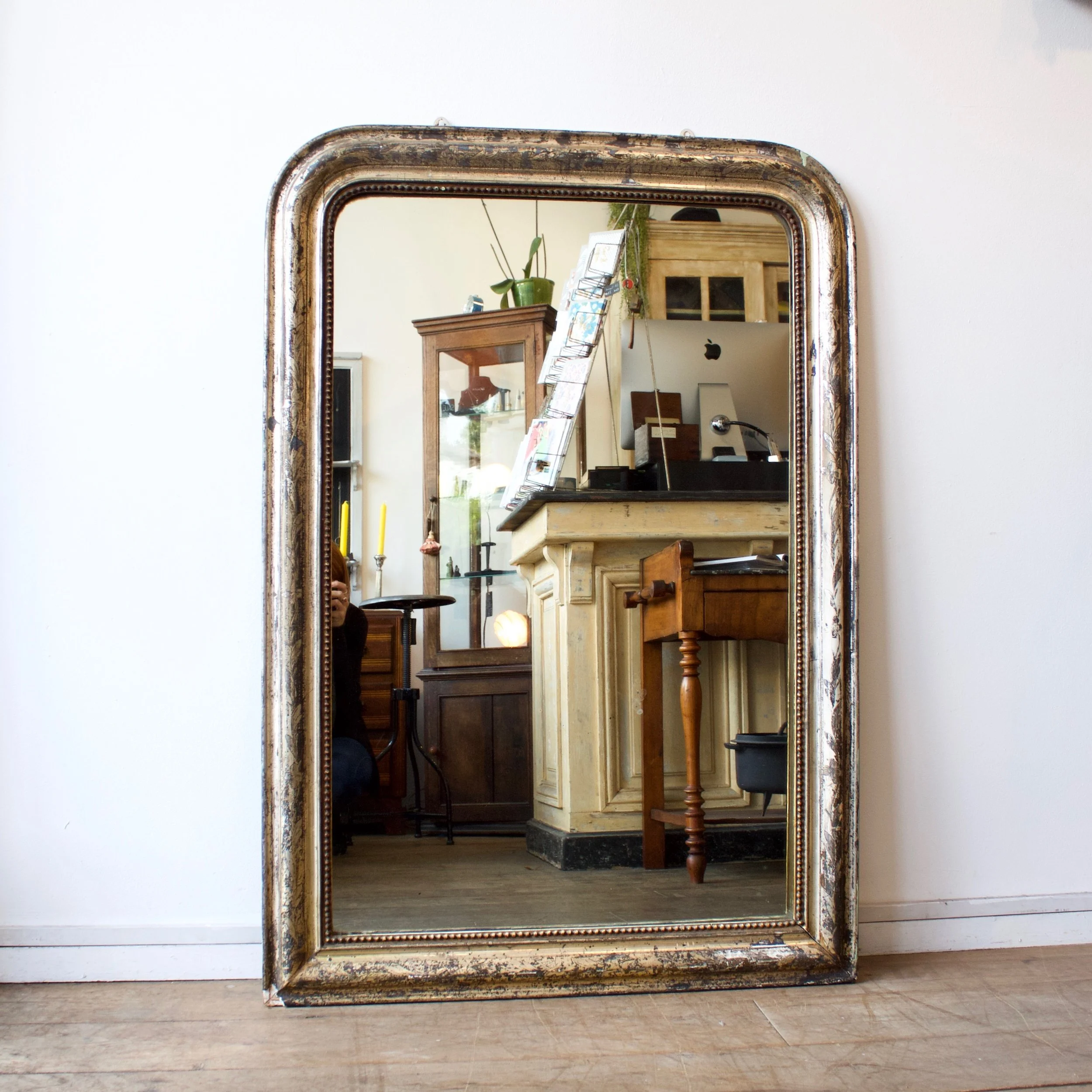 1890 Louis Philippe mirror.jpg