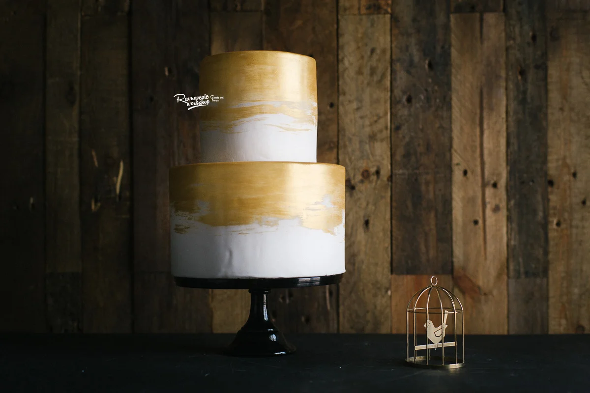 golden_cake.jpg
