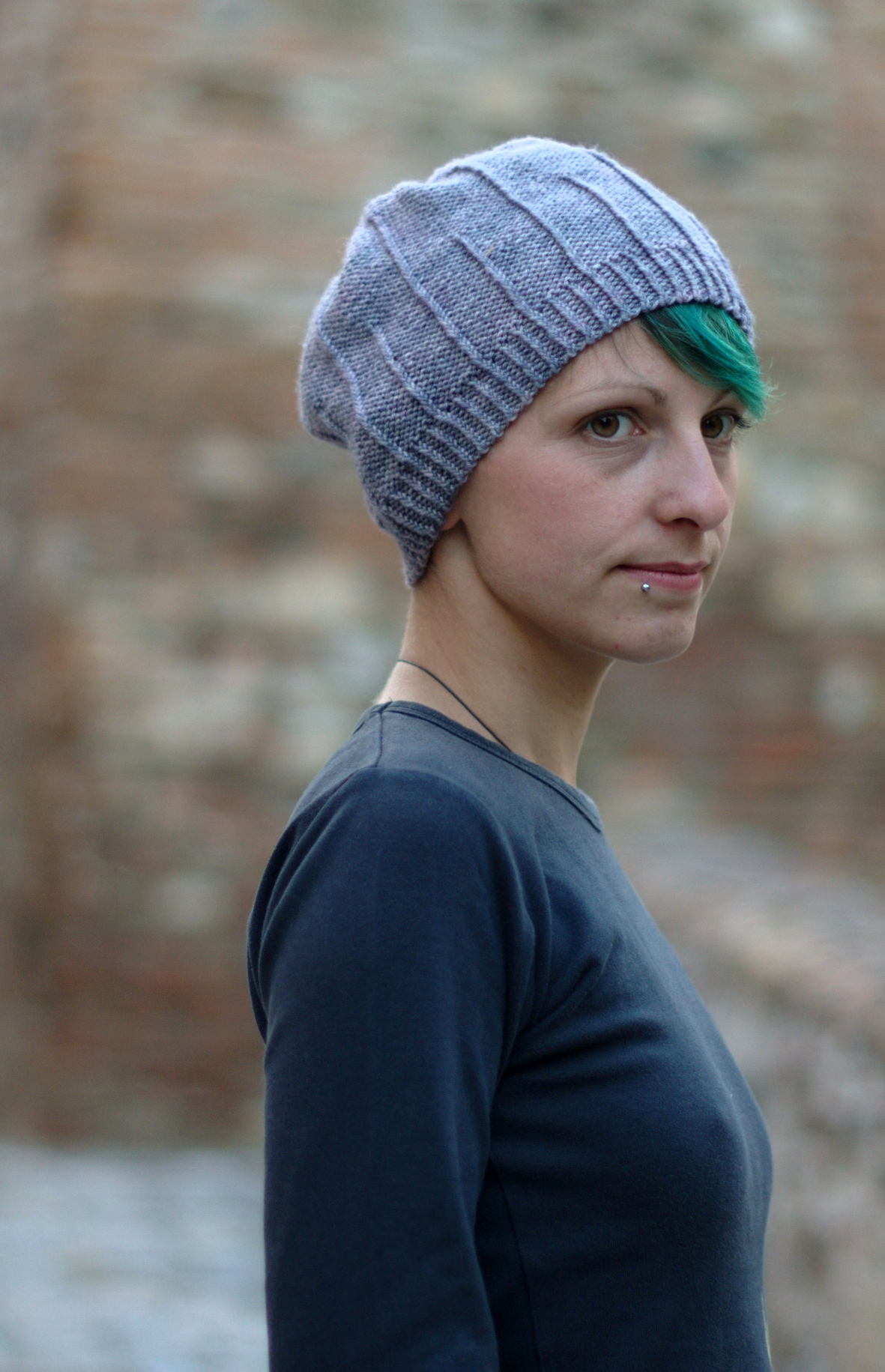 Alternato slouchy beanie pattern