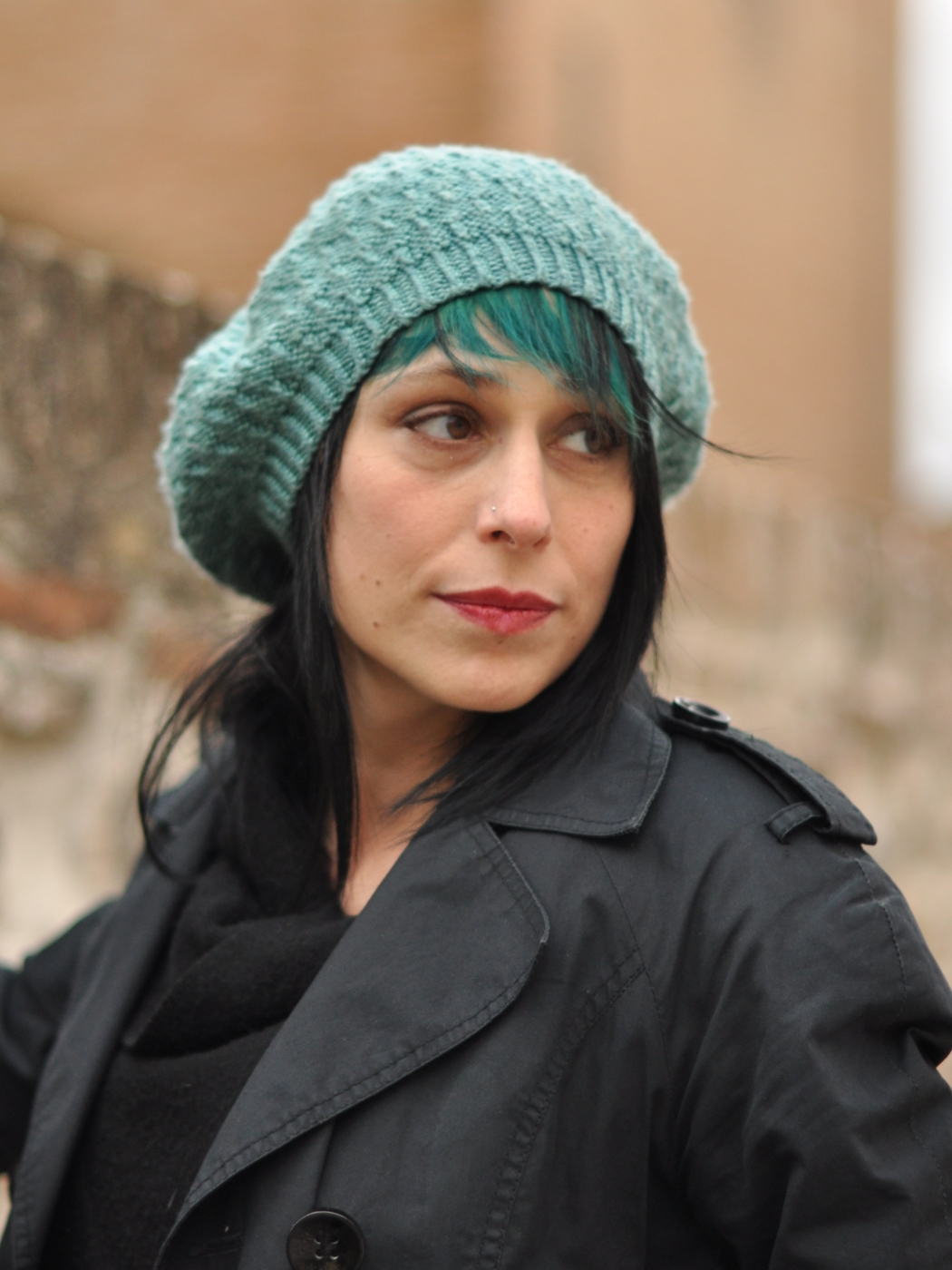 Annular beret pattern