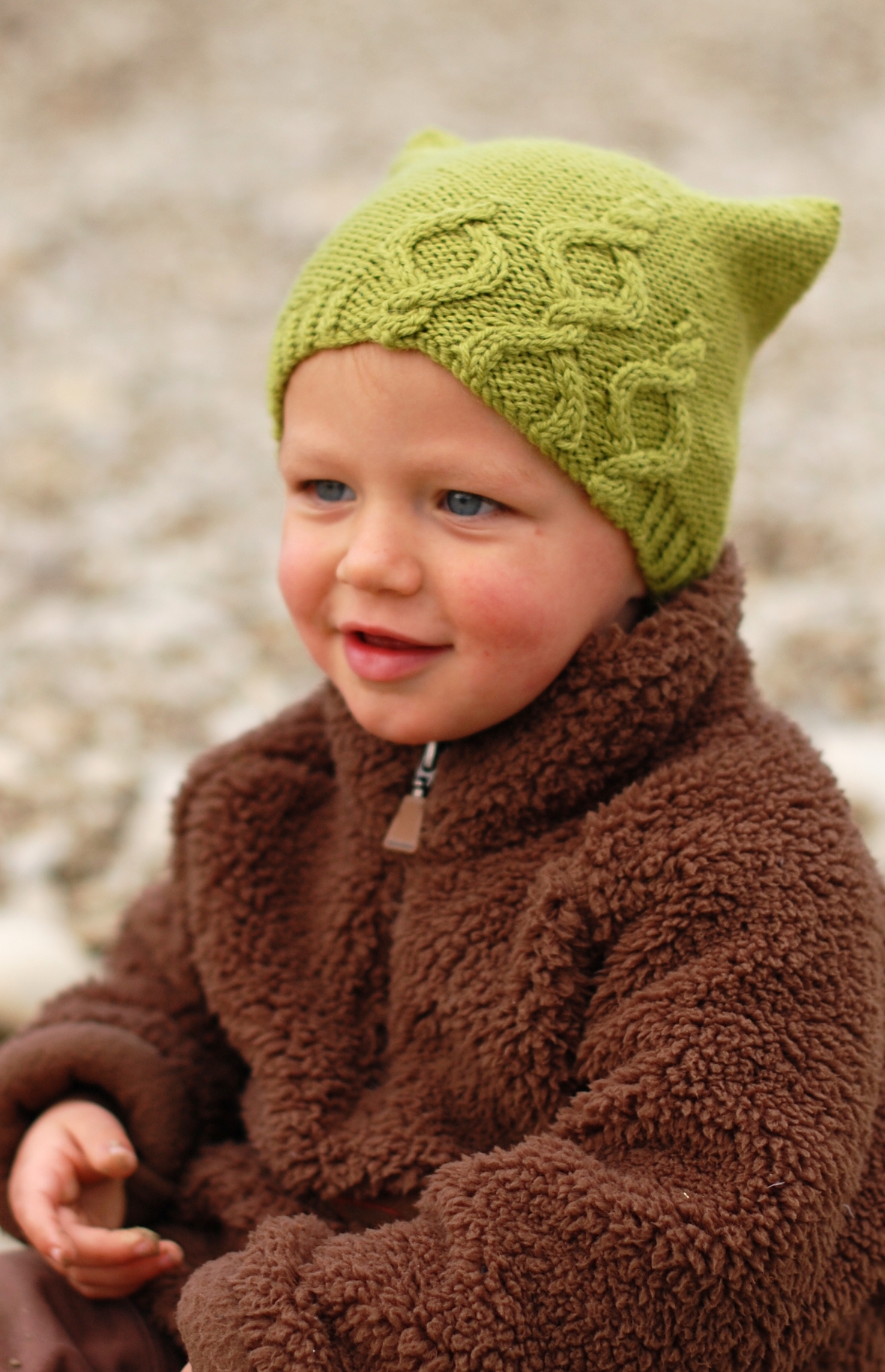 childrens aran hat knitting patterns