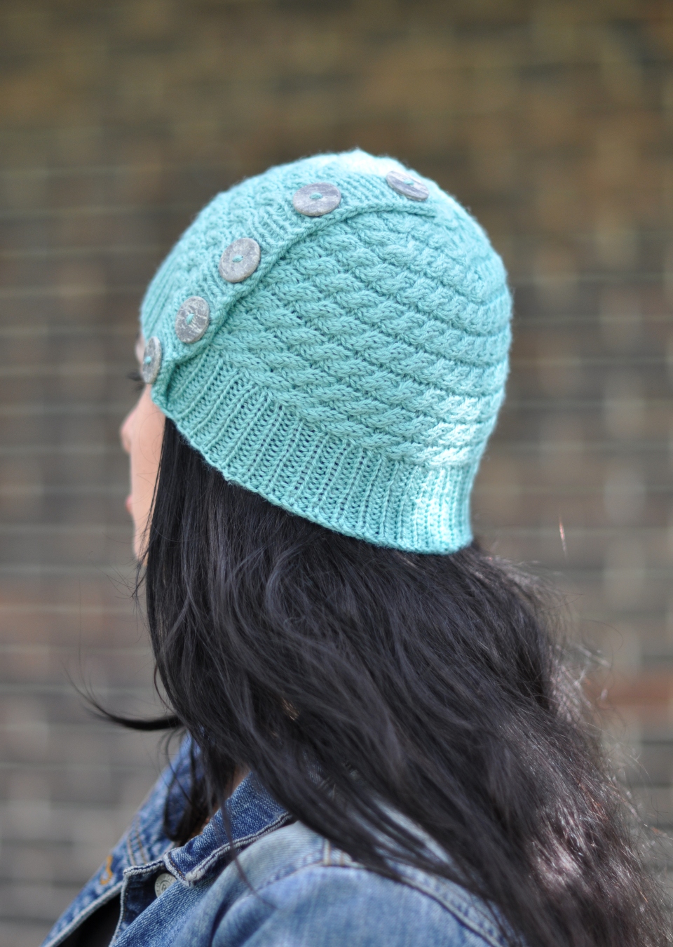 Niamh sideways cable Hat knitting pattern