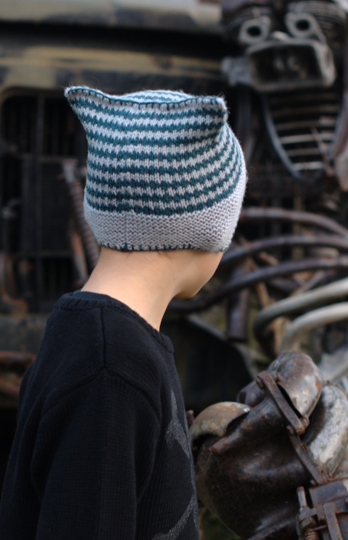 Pinion skater style chullo Hat knitting pattern