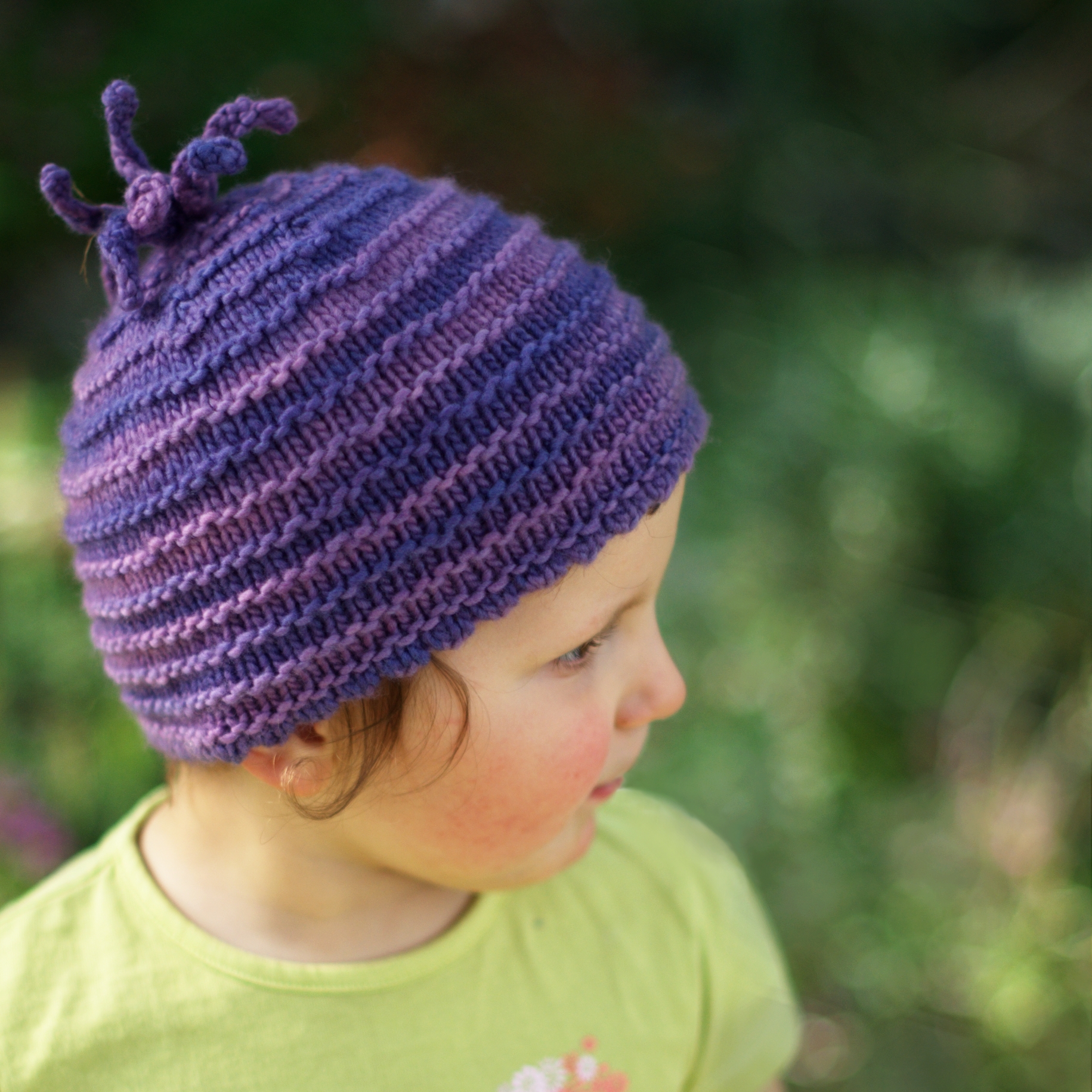 Pootle beanie Hat knitting pattern