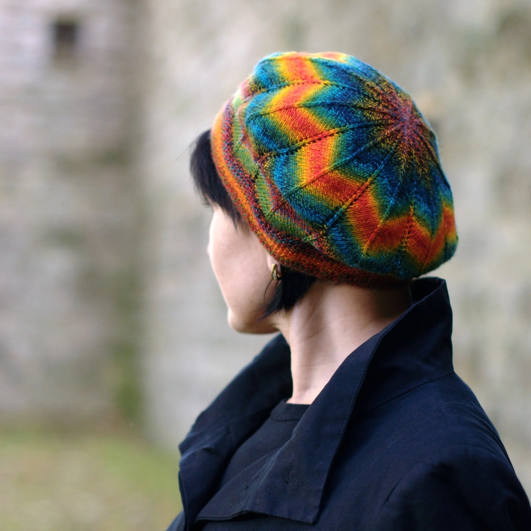 Symetrie beret knitting pattern for sock yarn