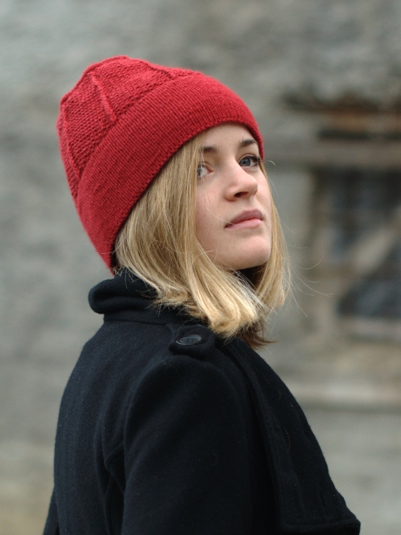 Taboosh vintage pillbox style Hat knitting pattern