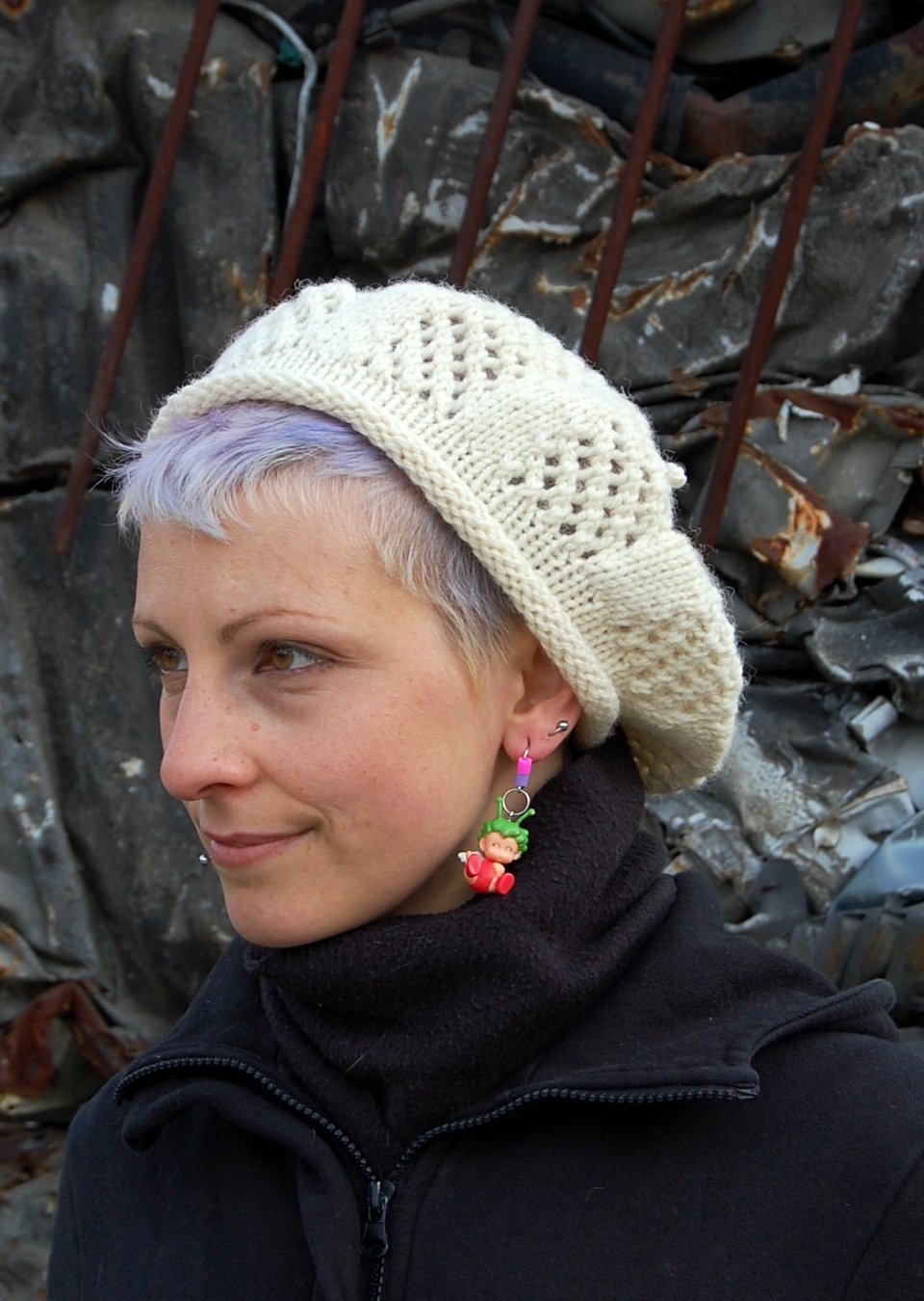 Trellis Beret hand knitting pattern