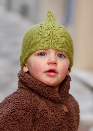 Tricable cable Hat knitting pattern for all ages