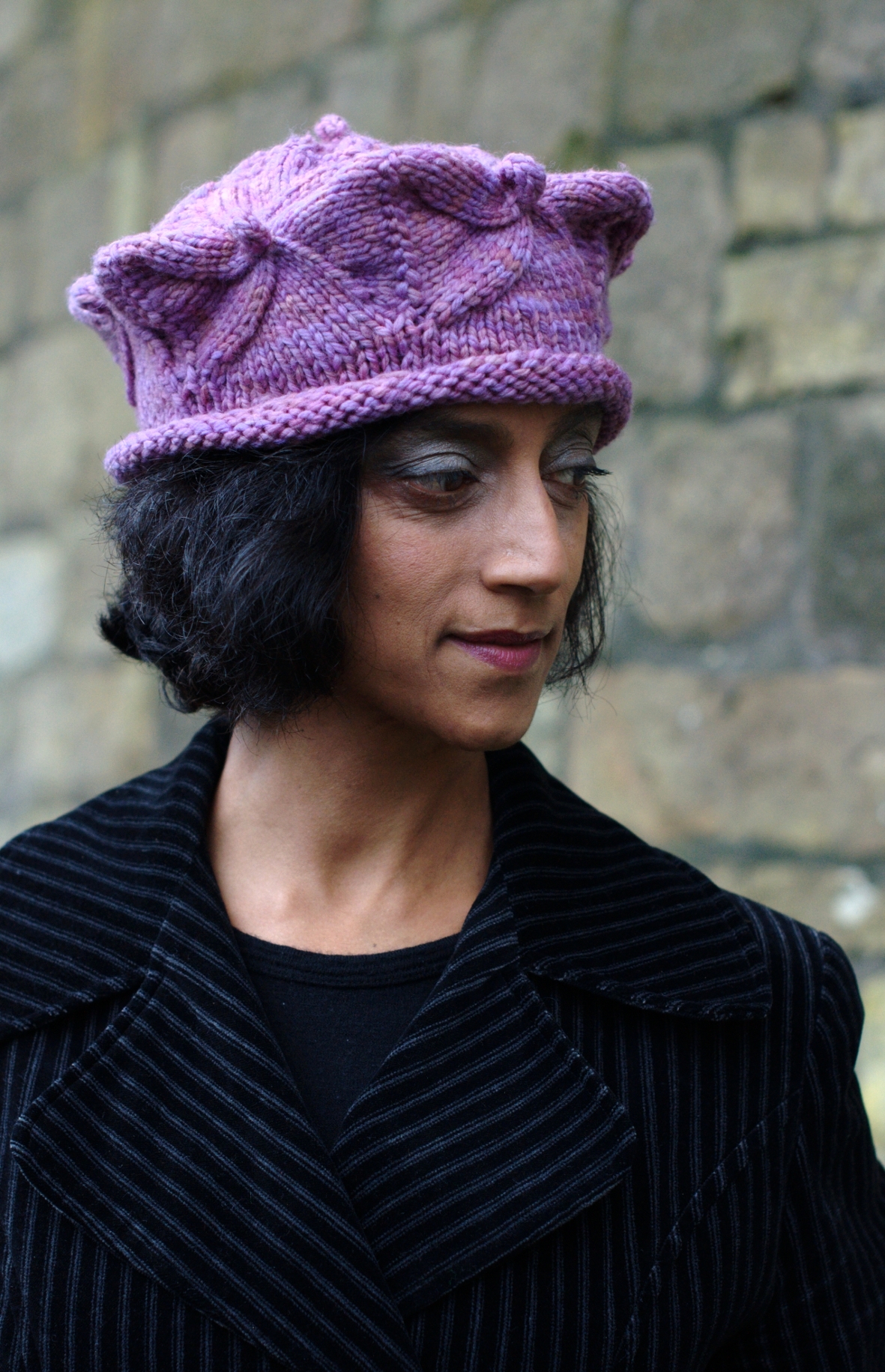 Tudor Cap sculptural Hat hand knitting pattern