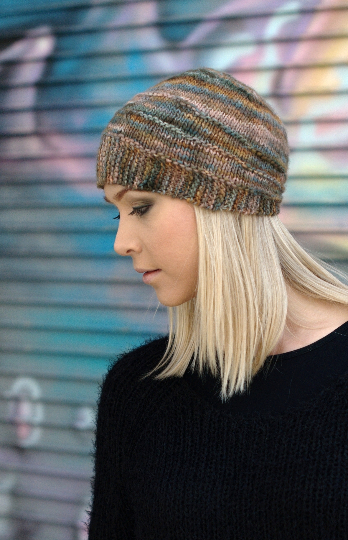 Quoin cloche Hat knitting pattern for variegated yarns