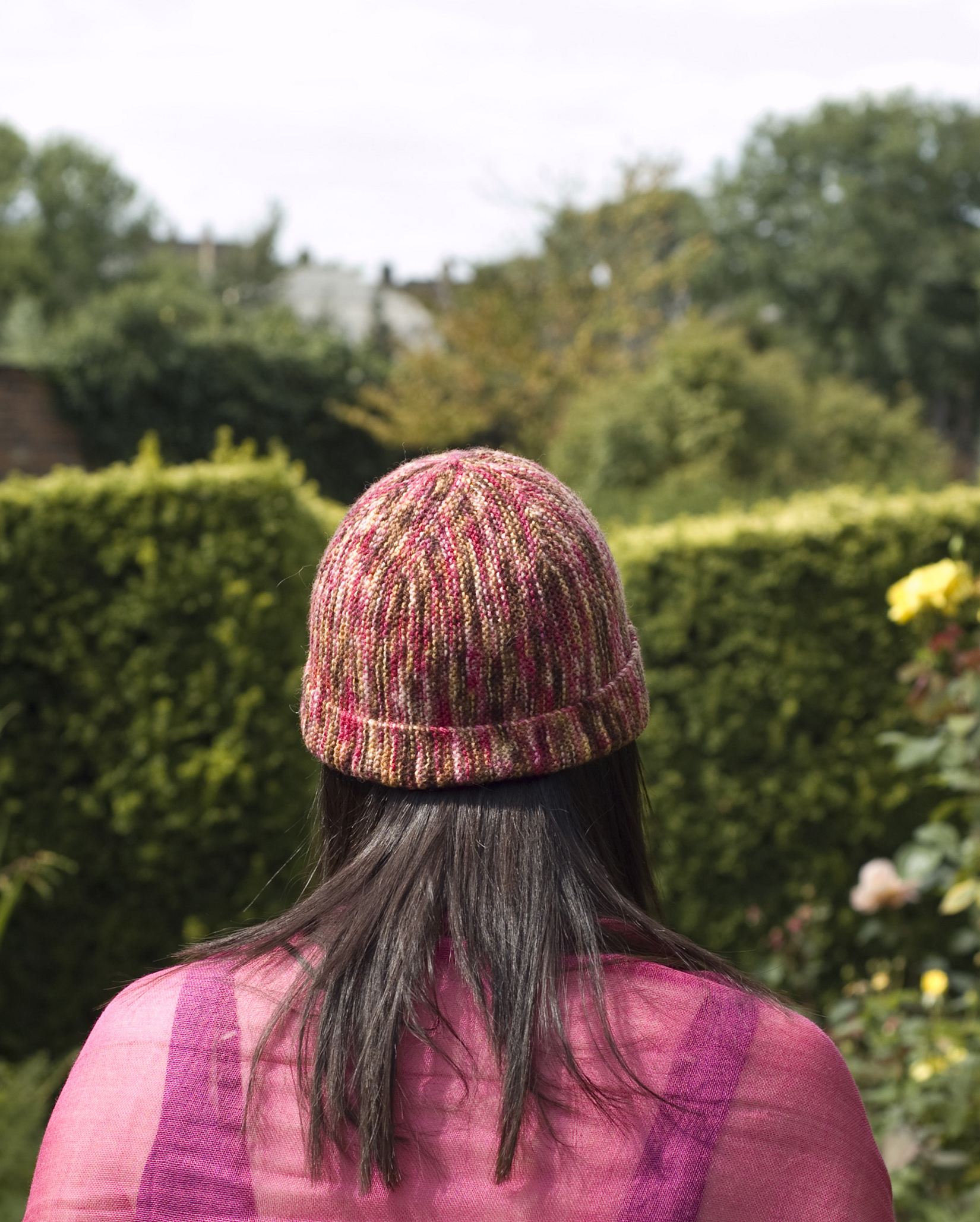 Bob Cap sideways knit garter stitch beanie pattern for sock yarn