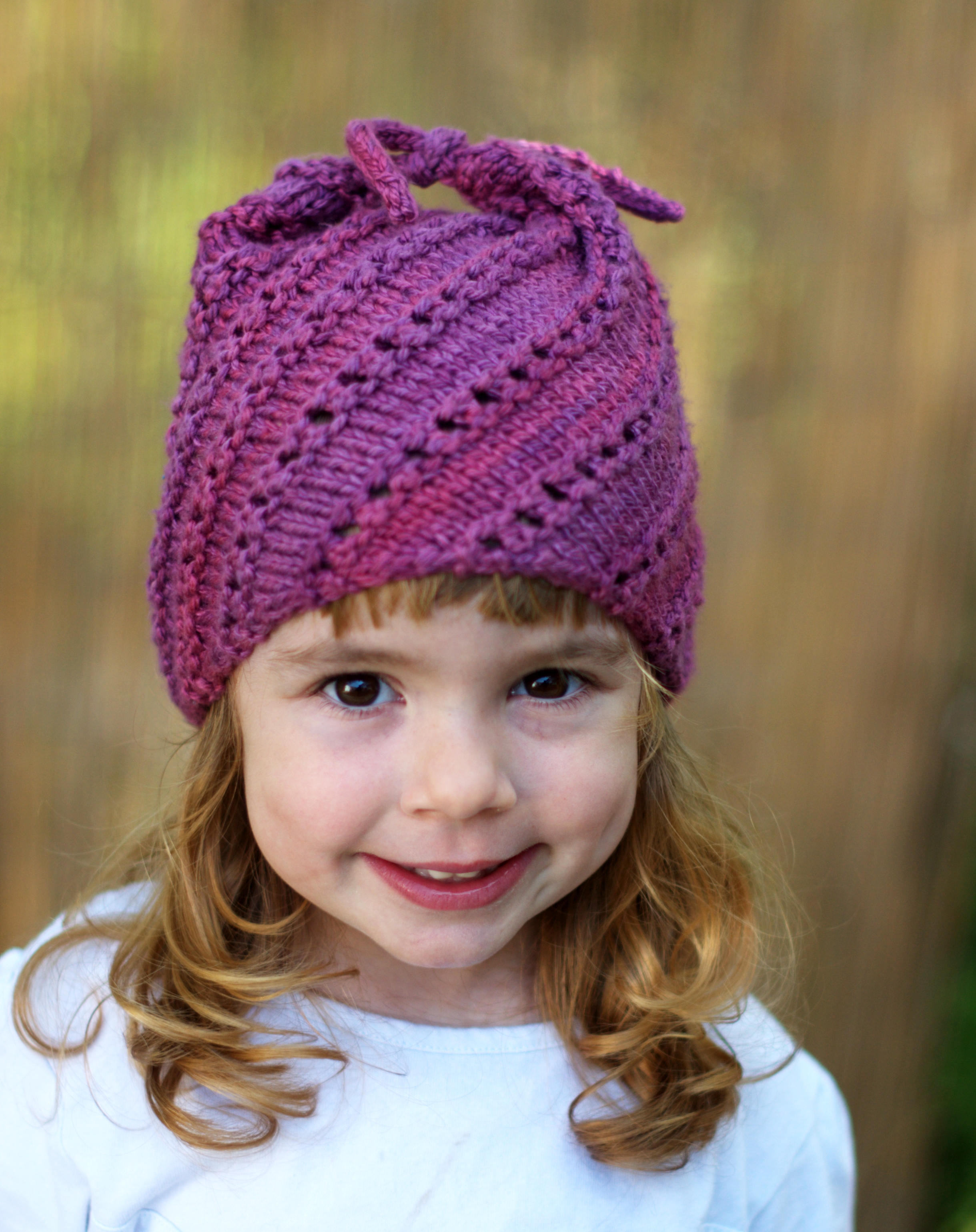 Moochie sideways knit childs Hat knitting pattern