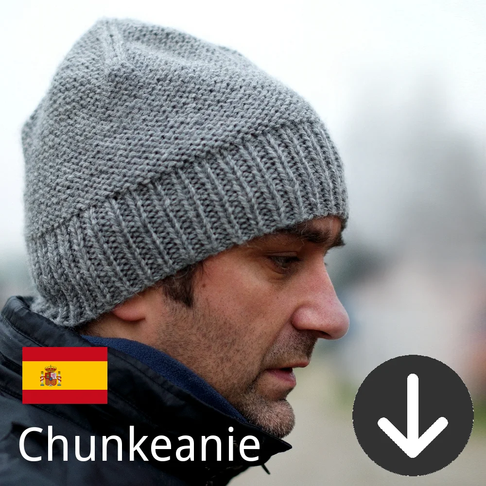 free Chunkeanie slouchy Hat knitting pattern in Spanish