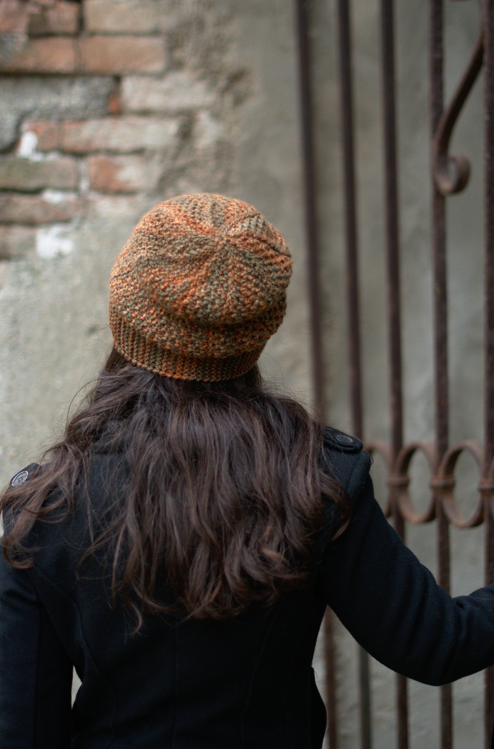 Muratura sideways knit slouchy Hat knitting pattern