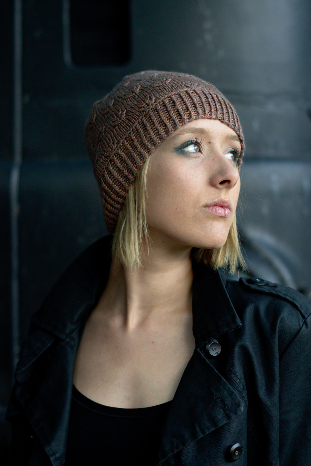 Ponderosa slouchy hat hand knitting pattern for DK yarn