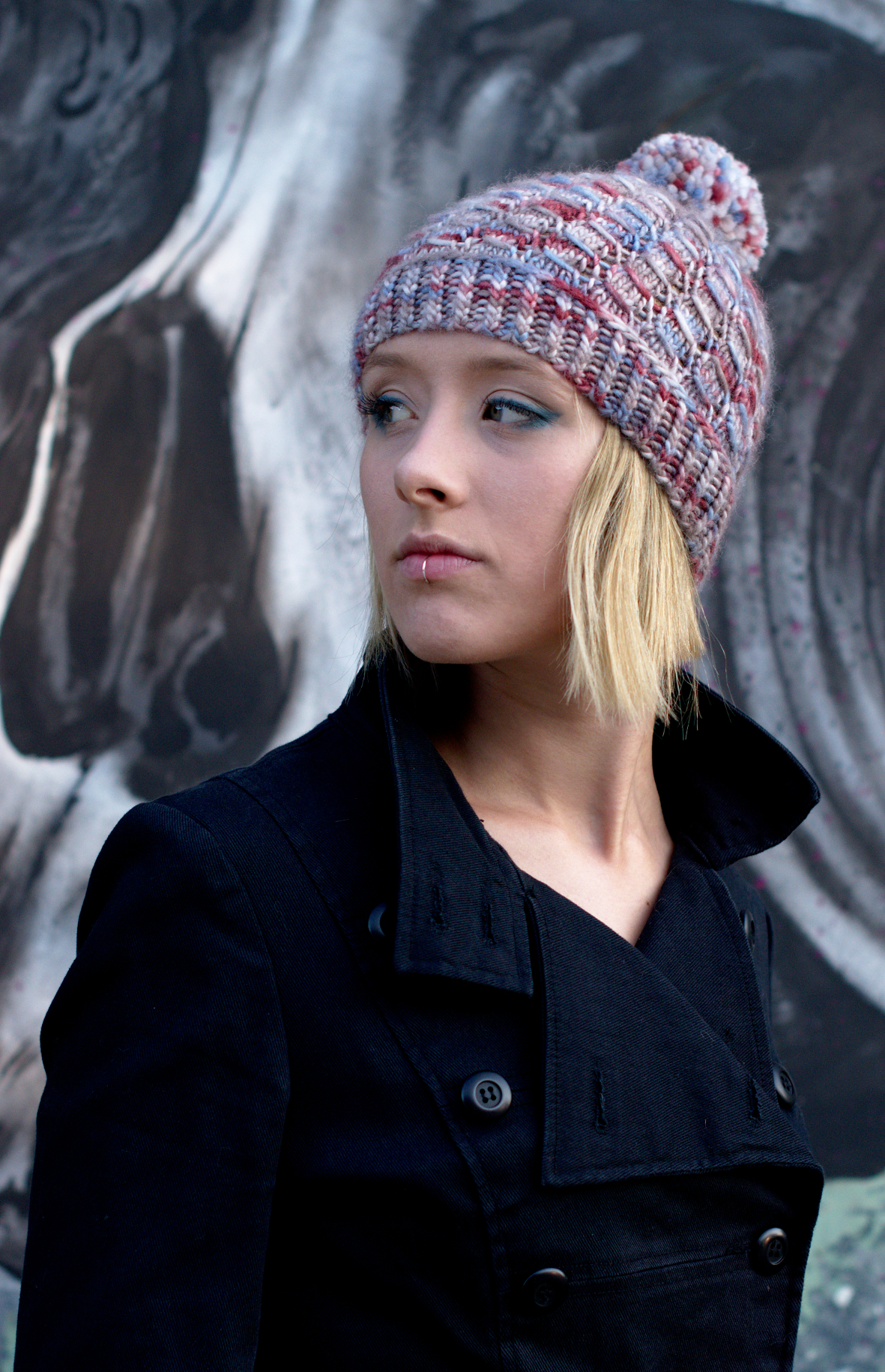 Laccio beanie hand knitting pattern for aran weight yarn