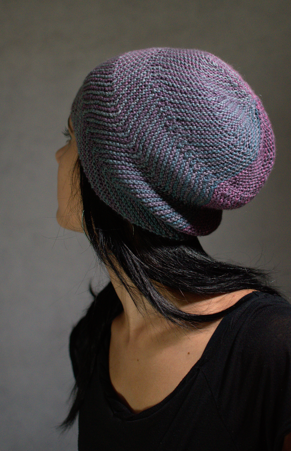 Juxta sideways knit Hat knitting pattern for gradient yarns