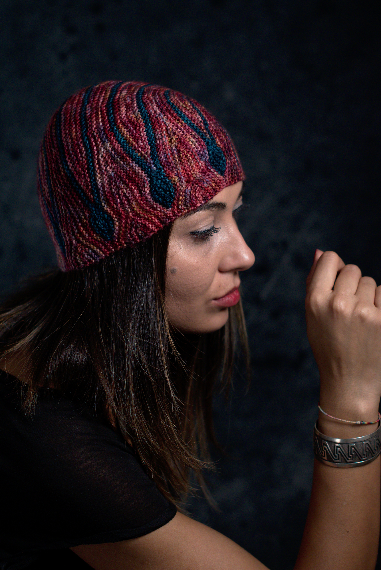 Oscillare sideways knit short row colourwork hat knitting pattern