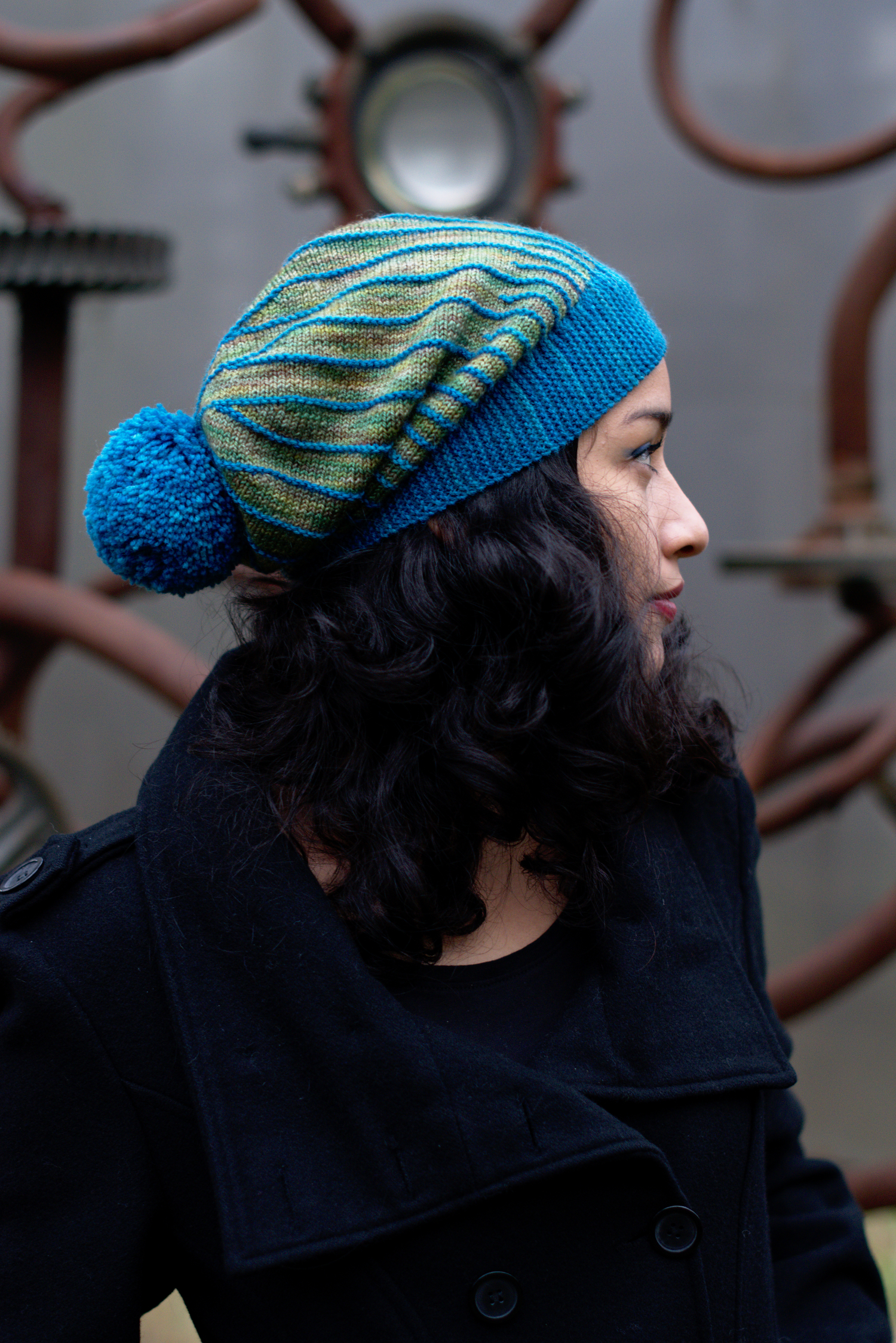 Misura sideways knit slouchy Hat hand knitting pattern for sock yarn