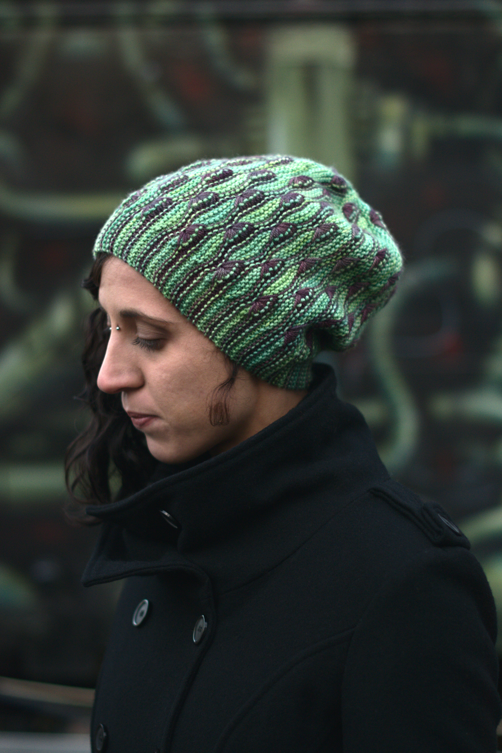 Diponaea reversible sideways knit slouchy hat for dk hand knitting yarn