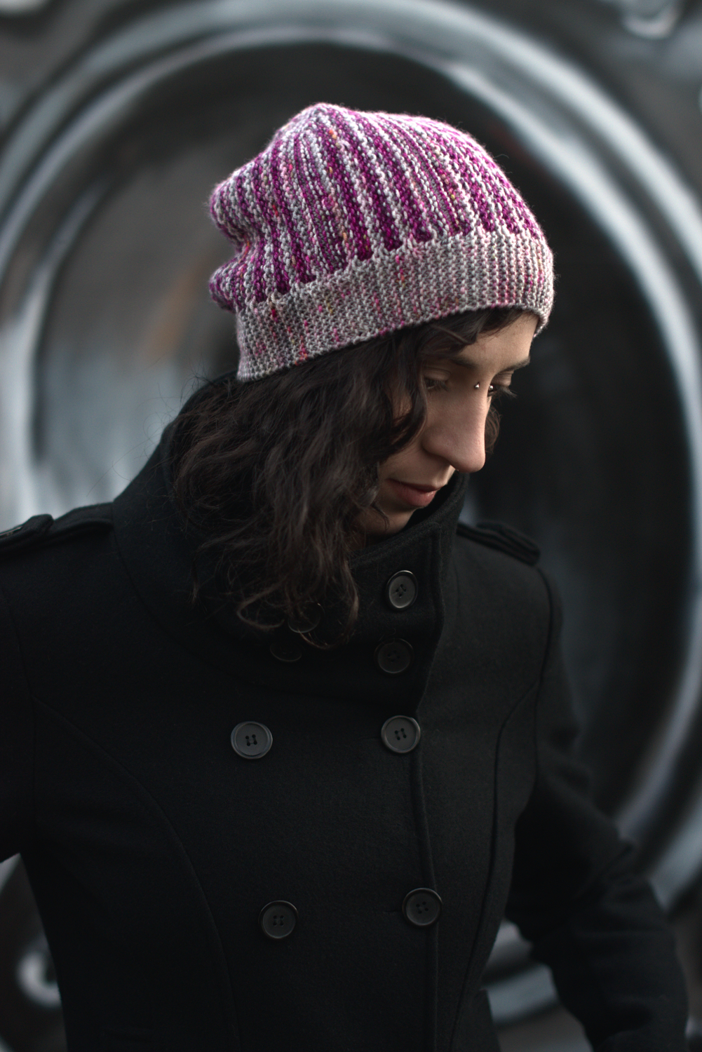 Matriks reversible sideways knit slouchy hat in two colours for dk yarn