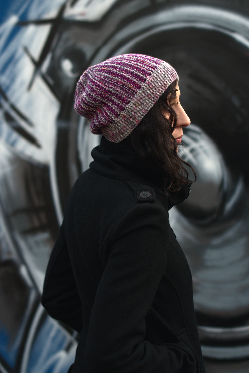 Matriks reversible sideways knit slouchy hat in two colours for dk yarn