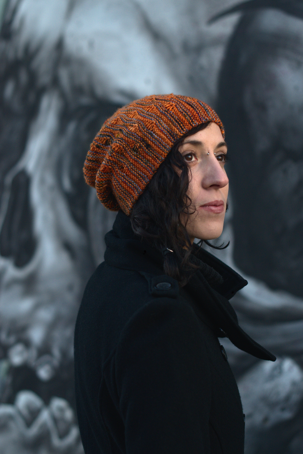 Laminard reversible sideways knit slouchy hat in two colours for dk yarn