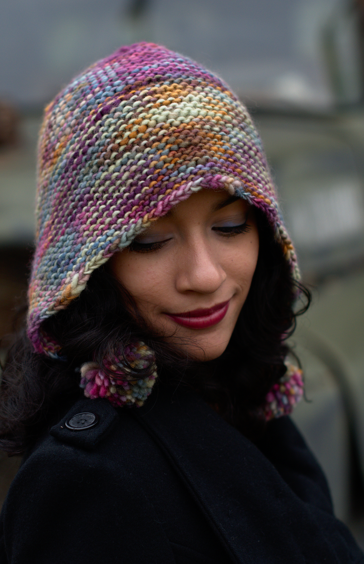 Angelica's Bonnet hand knitting Hat pattern for chunky weight yarn