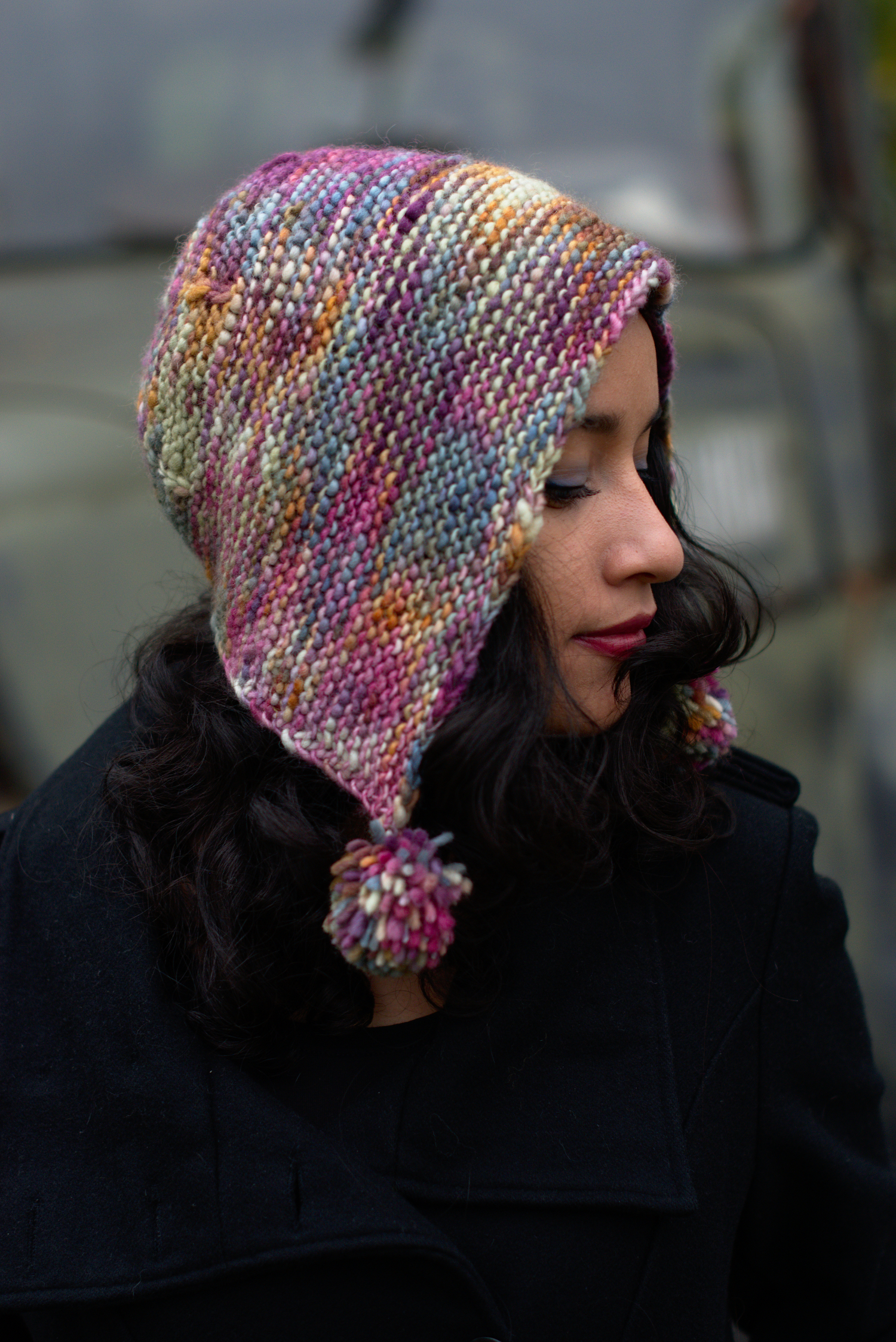 Angelica's Bonnet hand knitting Hat pattern for chunky weight yarn