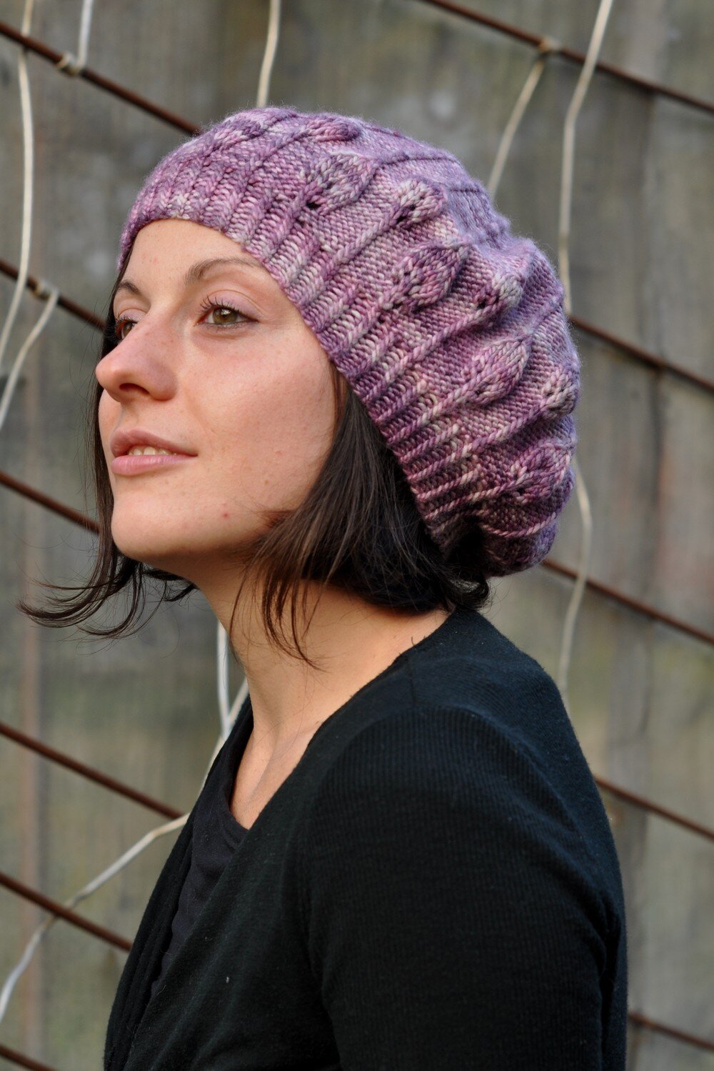 Limpetiole hand knitting beret pattern for DK weight yarn