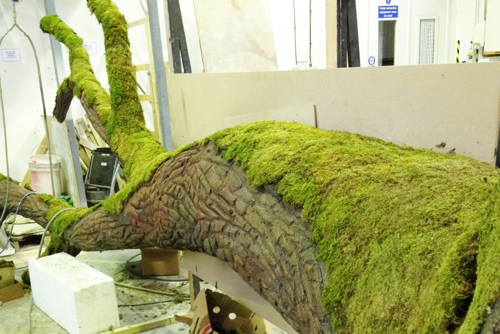 Props & Sculpts, Fenwicks, Autumn Window Displays, Fenwick Bond Street, Retail Design, VM, Visual Merchandising