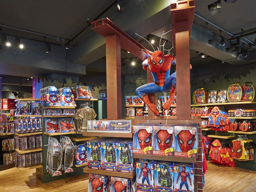 Propability Designing & Manufacturing Creative VisionStore Developments / Spider Man Homecoming