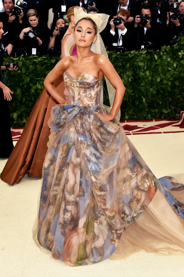 Ariana Grande in Vera Wang