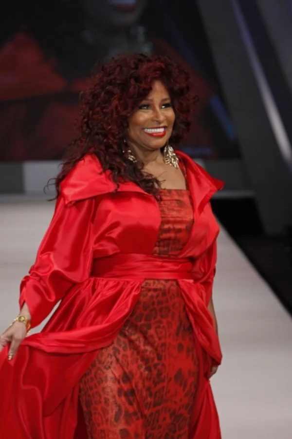 1200px-Chaka_Khan_in_Chris_March_01.jpg