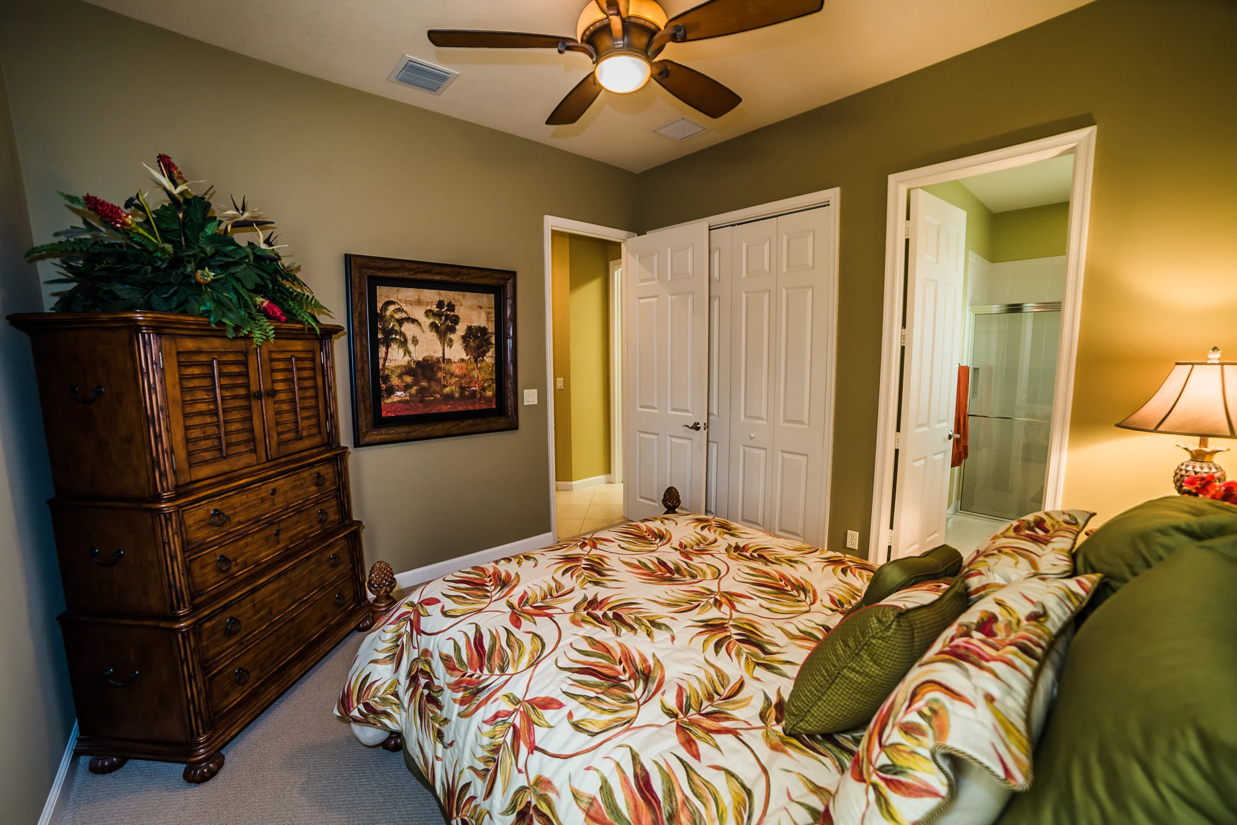 Siesta Way-200.jpg