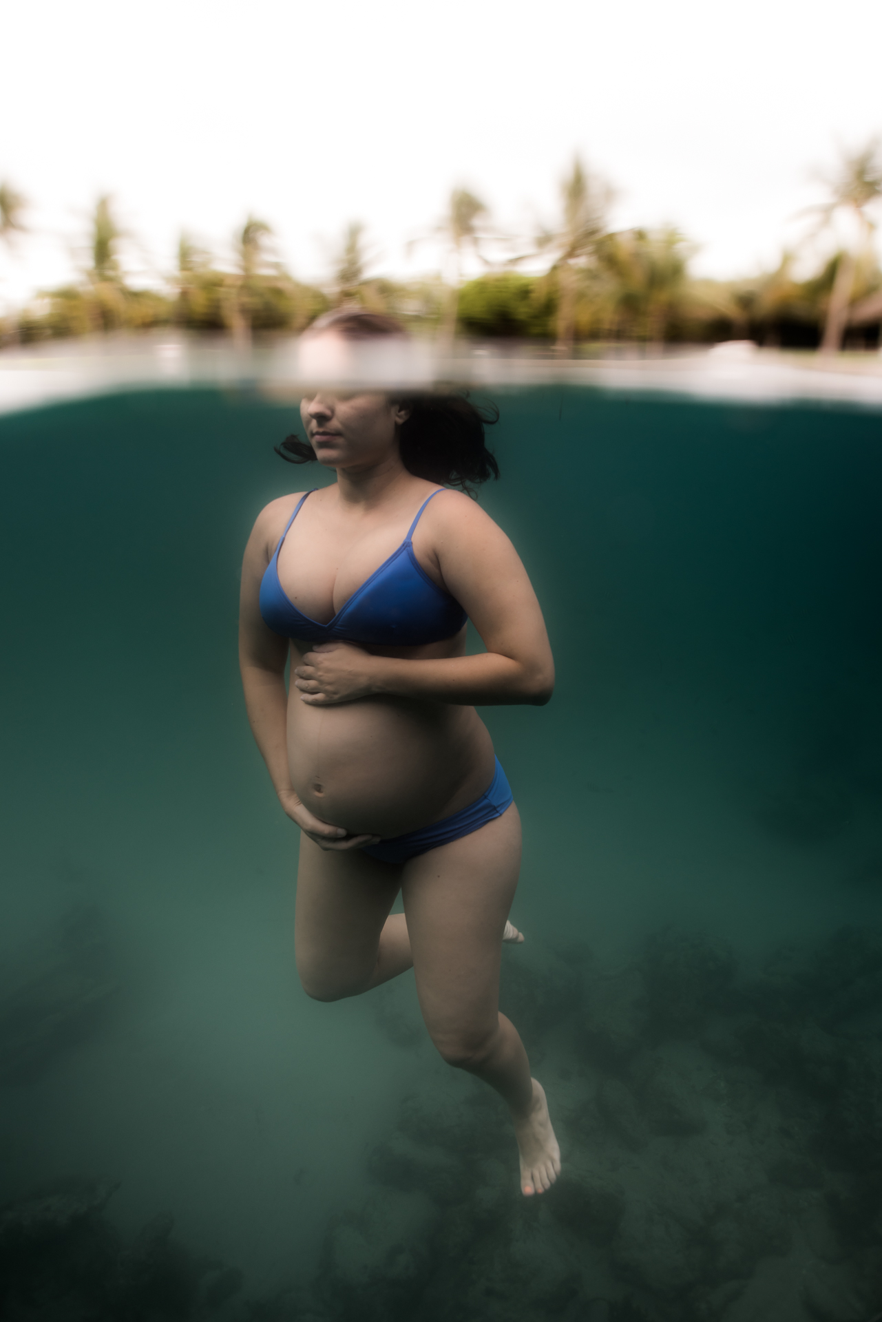 AnnaUnderwaterMaternity-106.jpg